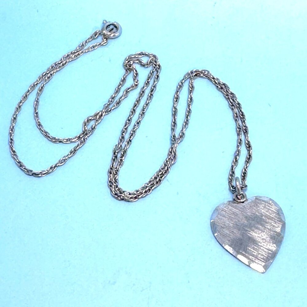 Heart Pendant Laser Etched Serrated Edge VTG 925 Sterling Silver 20'' Chain